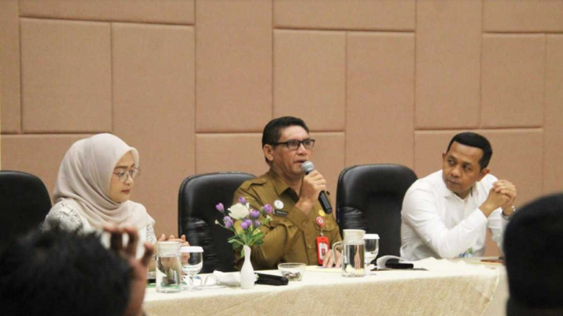 Central Kalimantan Pushes Palm Oil Revenue Sharing Funds to Expand Workers' Social Protection