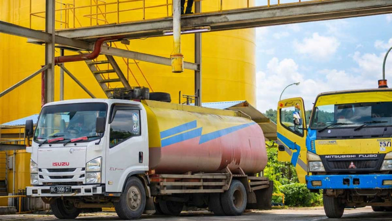 US Blocks Palm Oil Imports from Indonesia’s MAR and HIP Over Forced Labor Concerns